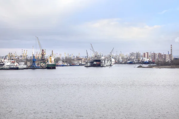 Kikötő város Saint Petersburg — Stock Fotó
