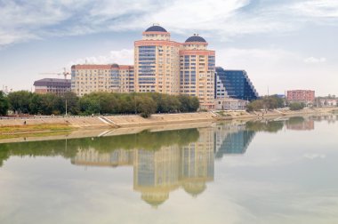 Atyrau. Belediye peyzaj