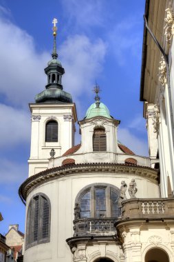 Prag. eski kilisenin kubbesi