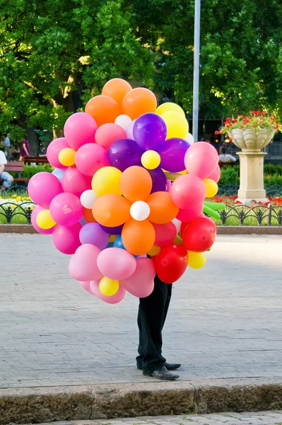 Salesman of air balls — Stock Photo, Image