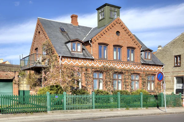 Vissersdorp met huizen uit de 16e eeuw — Stockfoto