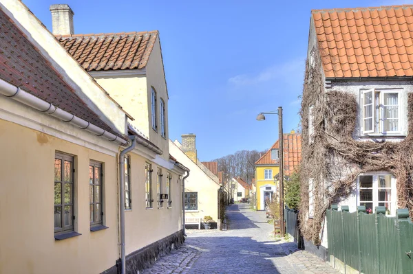 Vissersdorp met huizen uit de 16e eeuw — Stockfoto