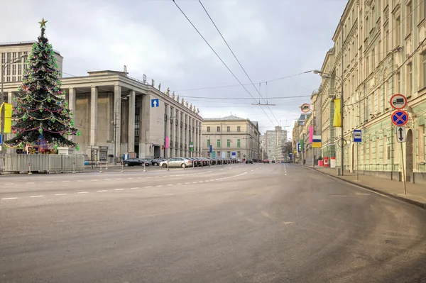 Rua está na cidade Moscou — Fotografia de Stock