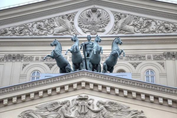 Quadriga with Apollo on the roof of the Large theatre. Ancient s — Stock Photo, Image