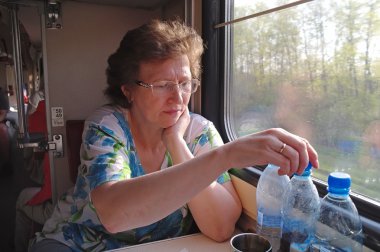 bir demiryolu arabası