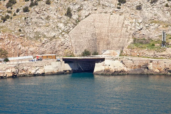 Túnel submarino en la montaña —  Fotos de Stock