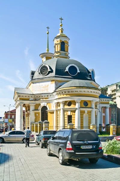 Kiev. Geburtskirche, wo Begräbnis taras schewtschenko — Stockfoto