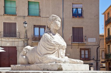 Segovia. Sfenks kare juan bravo üzerinde 