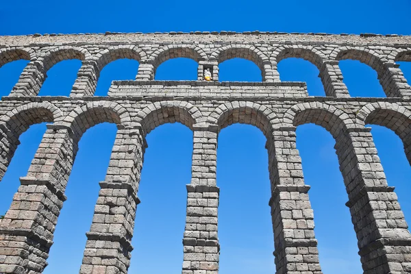 Segovia, ancient aqueduct — Stock Photo, Image