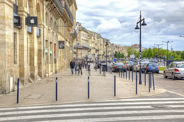 Бордо. набережна річки garonne — стокове фото