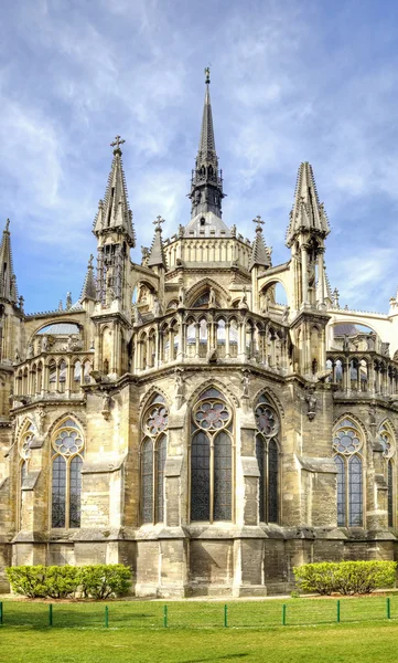 Mittelalterliche Kathedrale in reims — Stockfoto