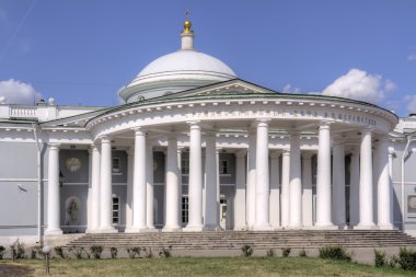 Moskova. Darülaceze sheremetyeva. Trinity Tapınağı
