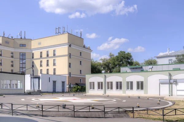 Moscovo. Helipad no Instituto de Atendimento de Emergência. Sklifosovsky — Fotografia de Stock