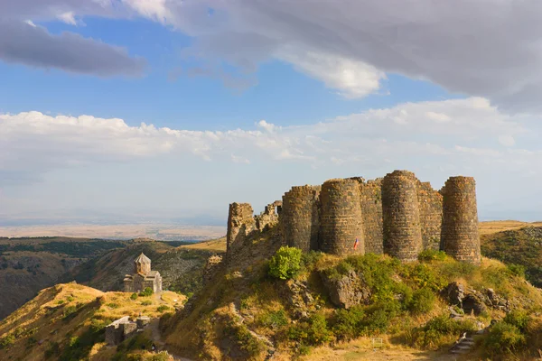 La fortaleza y la iglesia de Amberd en Armenia —  Fotos de Stock