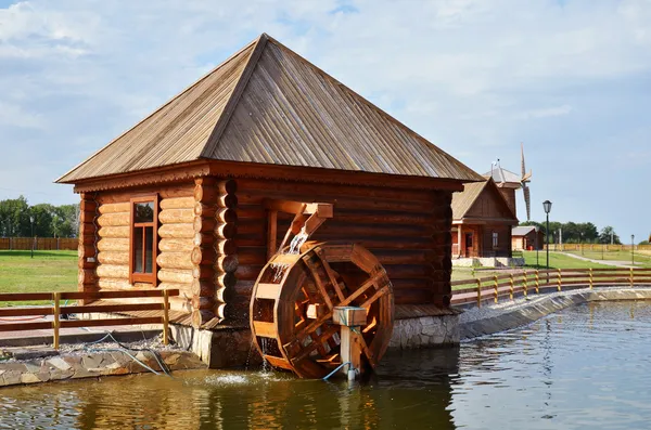 Working water mill in russian village — Stock Photo, Image