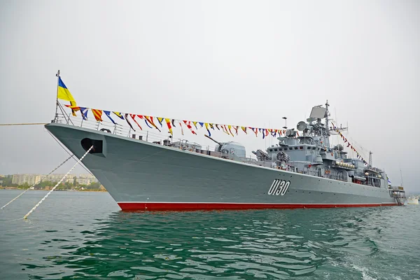 A modern warship in the parade of ships — 스톡 사진