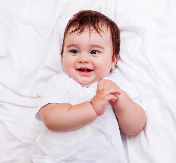 Bambino a letto — Foto Stock