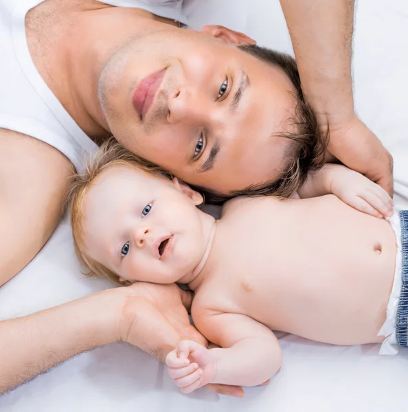 Padre y bebé — Foto de Stock