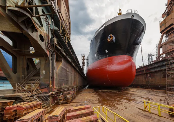 Tanker în Dry Dock Imagini stoc fără drepturi de autor