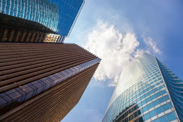 Skyscrapers against a blue sky — Stock Photo, Image