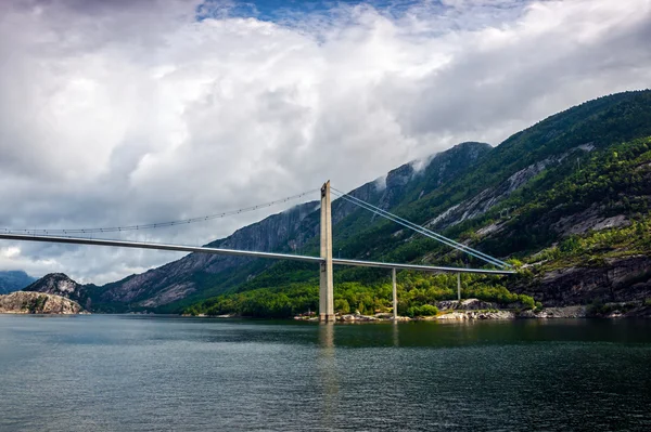 Grote brug — Stockfoto