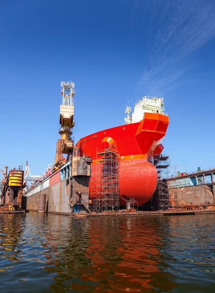 Tanker im Trockendock — Stockfoto