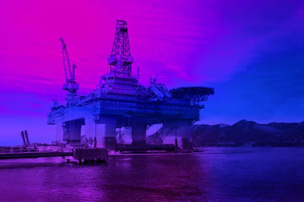 Plataforma de exploración de petróleo — Foto de Stock