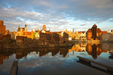 sabah güneşi Gdansk