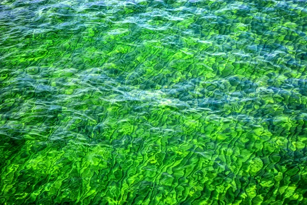 Zelené vodní pozadí — Stock fotografie