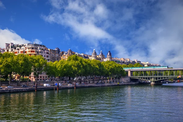 Quay of Paris — Stock Photo, Image