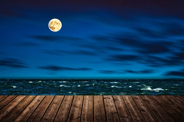 Muelle de madera noche — Foto de Stock