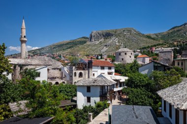 Cami ve Minare Mostar.