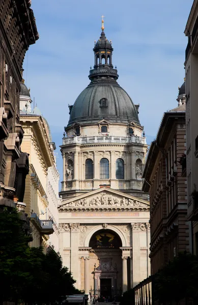 ハンガリー、ブダペストの聖シュテファン大聖堂 — ストック写真