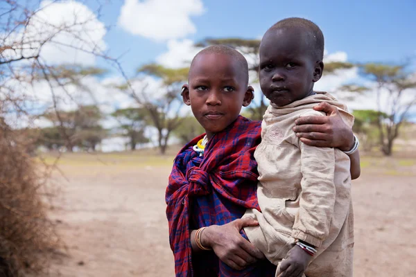 Retrato de niños masai en Tanzania, África — Foto de Stock