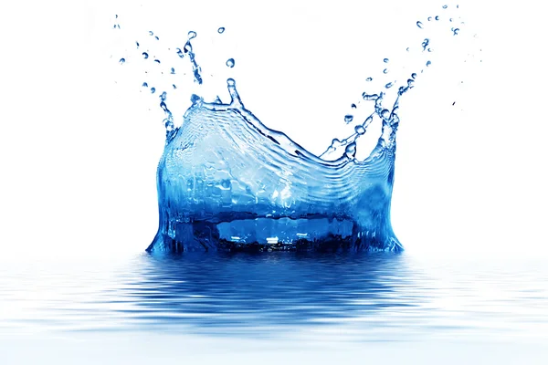Salpicadura de agua limpia fresca en azul — Foto de Stock