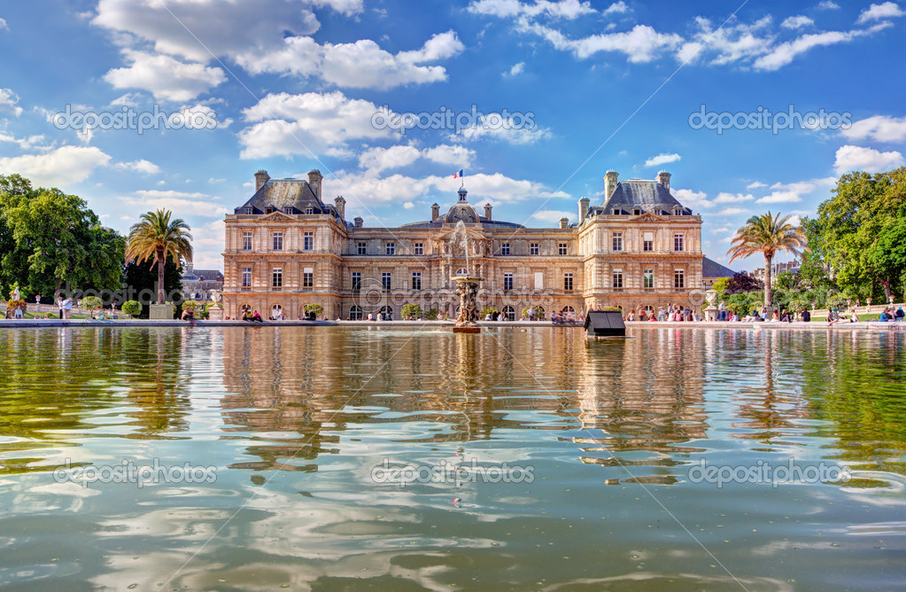 il Palazzo di Lussemburgo nel jardin du luxembourg, Parigi, Francia