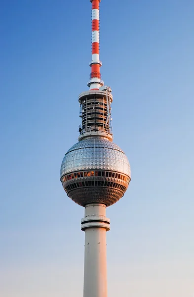 Torre de TV ou Fersehturm em Berlim, Alemanha — Fotografia de Stock