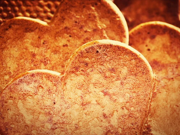 Biscotti di pan di zenzero a forma di cuore — Foto Stock