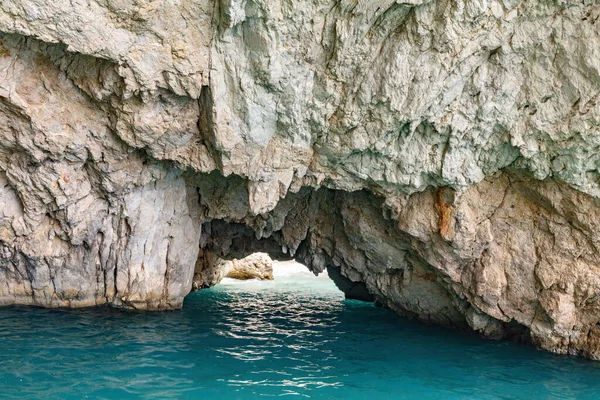 Dentro Cavernas Keri Penhasco Zakynthos Grécia Mar Jónico Marco Popular — Fotografia de Stock