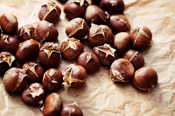 Edible chestnuts — Stock Photo, Image