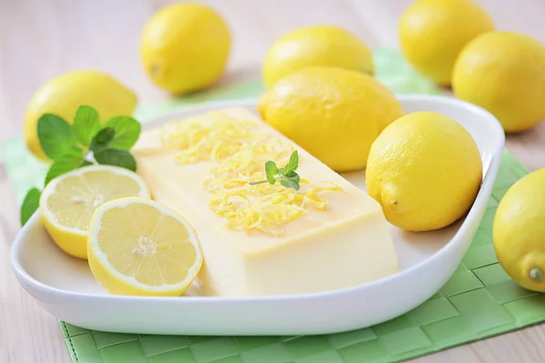 Lemon semifreddo — Stock Photo, Image