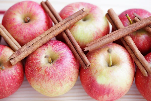 苹果肉桂 — 图库照片