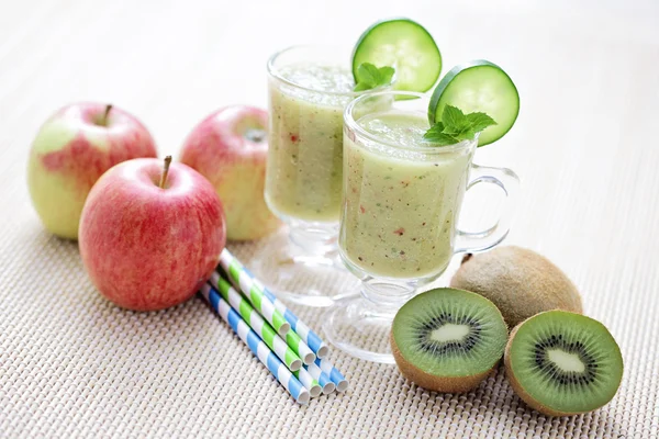 Fruity smoothie — Stock Photo, Image