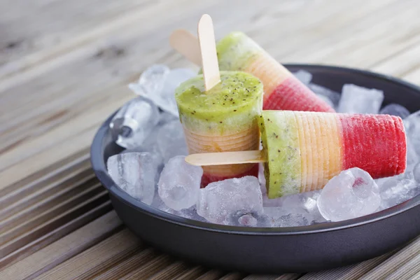 Fruity ice-cream — Stock Photo, Image