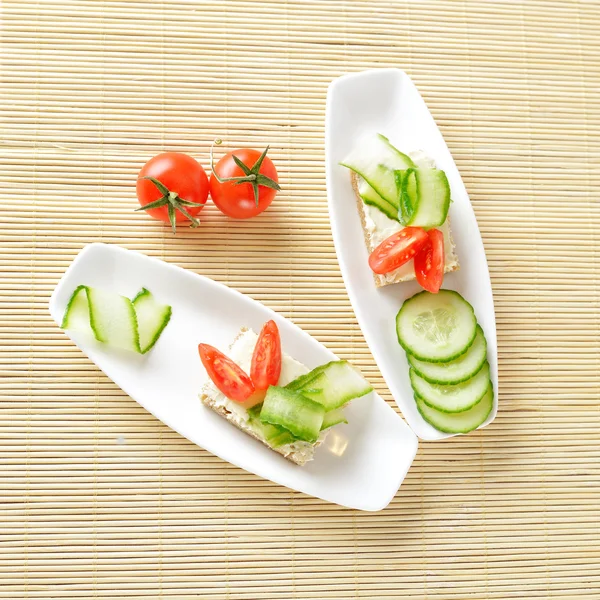 tabak kanepeler. Natürmort. Üstten Görünüm