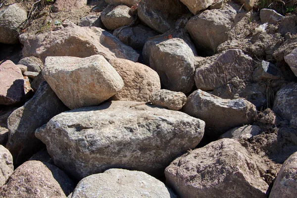 Rockfall Στο Δρόμο Στα Βουνά Πέτρες Διαφορετικού Μεγέθους Κυμαινόμενα — Φωτογραφία Αρχείου