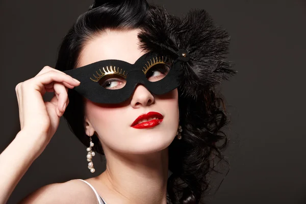 Donna in maschera di carnevale — Foto Stock