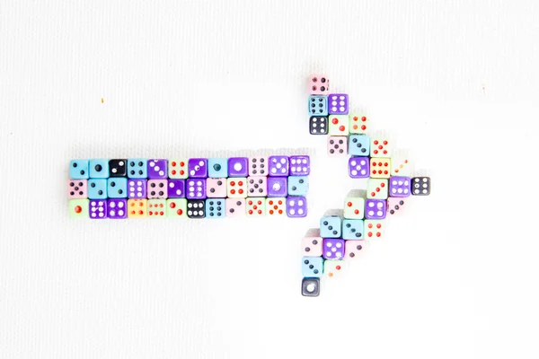 Flecha hecha de cubos de colores — Foto de Stock