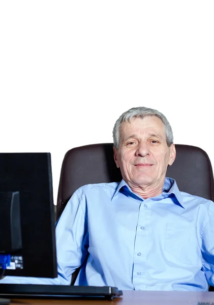 Senior zakenman aan het werk — Stockfoto