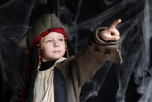 Menino vestindo traje de pirata — Fotografia de Stock